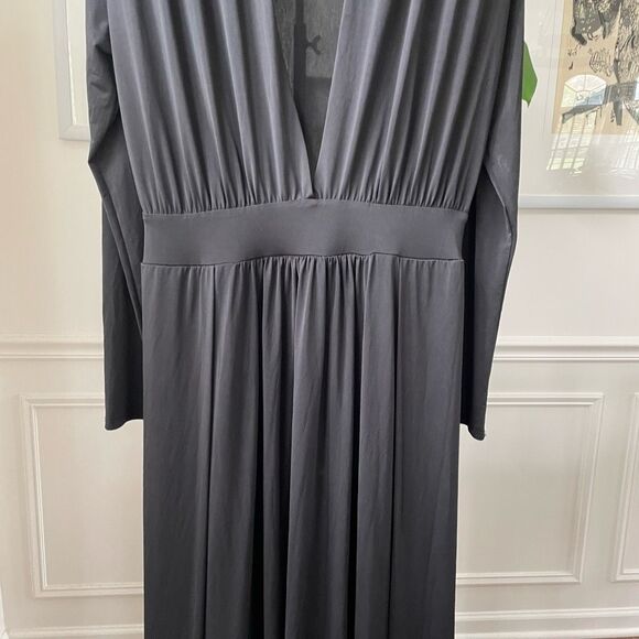 Fashion Nova Black Long Sleeve Maxi Dress Plunging Neckline 1XL - Picture 3 of 7